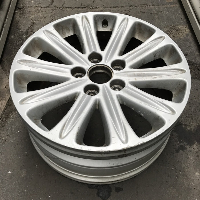 17" ODYSSEY 05-07 17x7 Original OEM Wheel Rim - Close-Up Detail