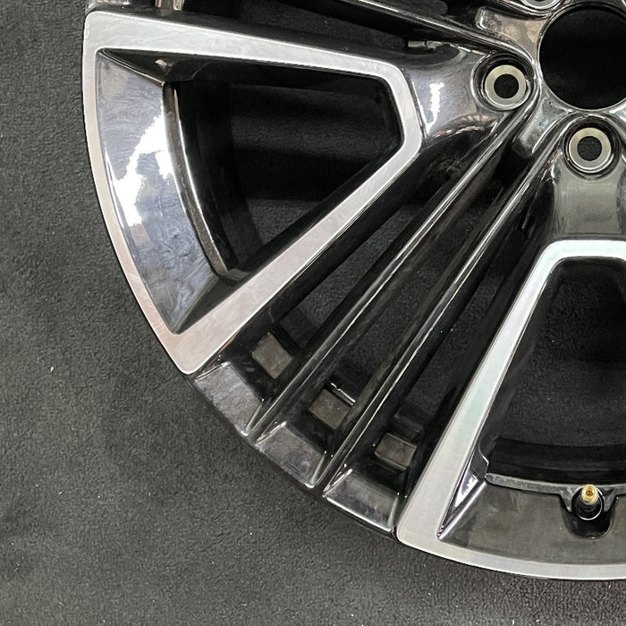 21" XC40 19-21 21x8.5 alloy 5 triple slot Original OEM Wheel Rim - Additional View