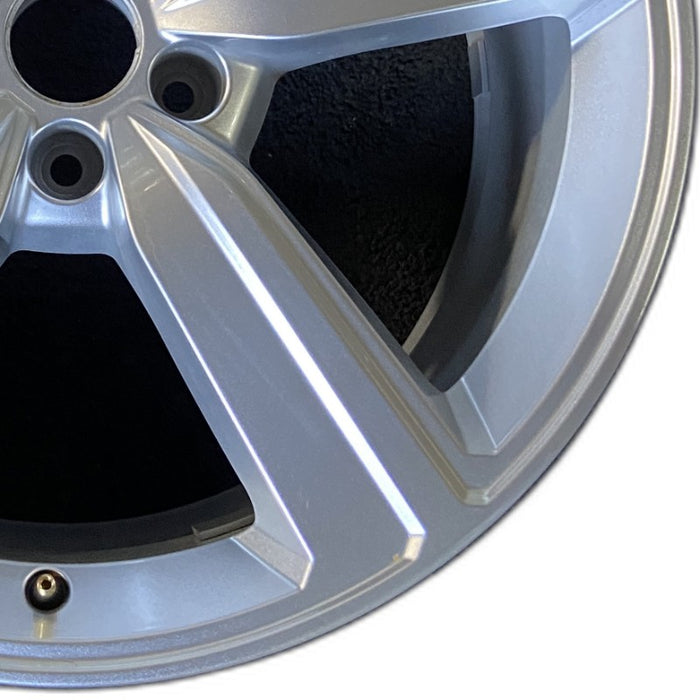 20" E-TRON 19 20x9 alloy Original OEM Wheel Rim