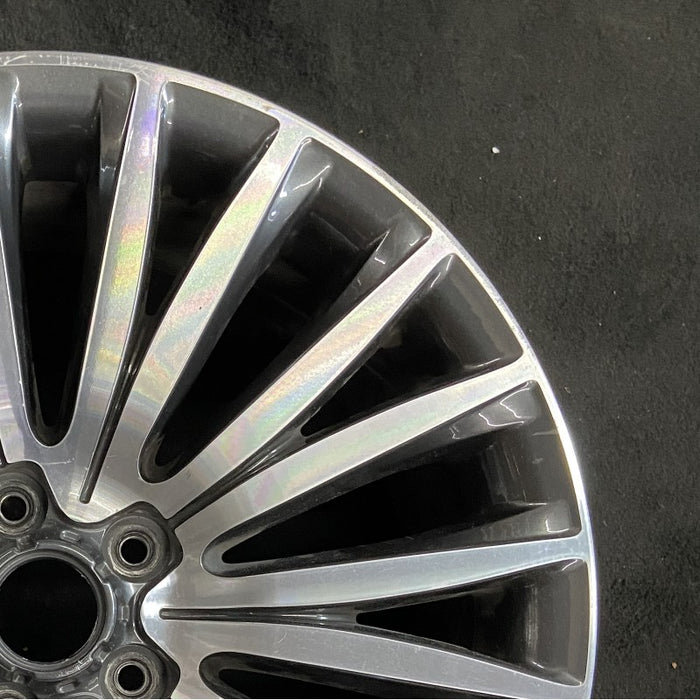 19" CADENZA 14-16 19x8 TPMS 20 spoke Original OEM Wheel Rim - Close-Up Detail
