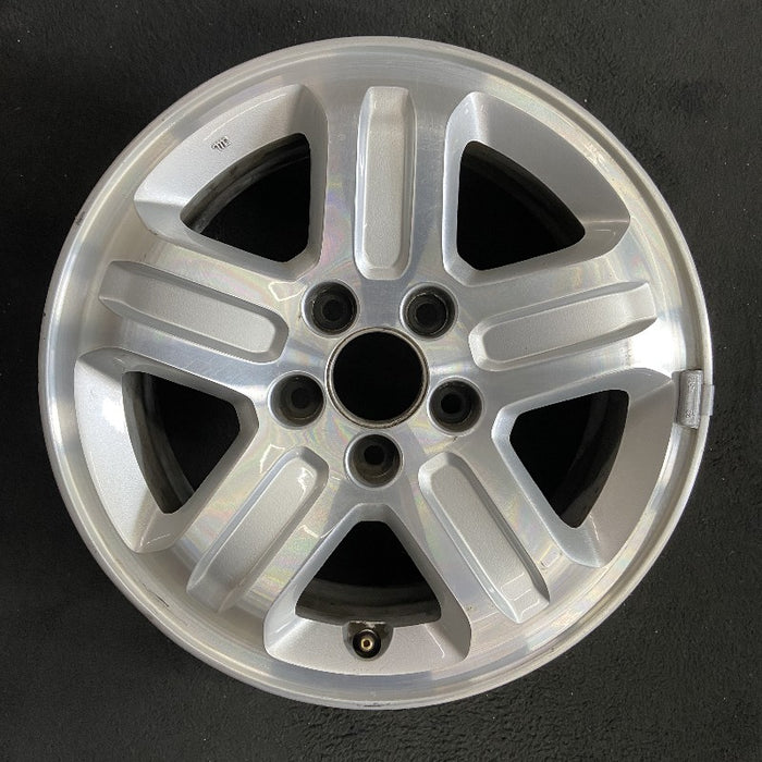 16" PILOT 05 16x6.5 alloy 5 spoke machined finish Canada built Original OEM - Additional View