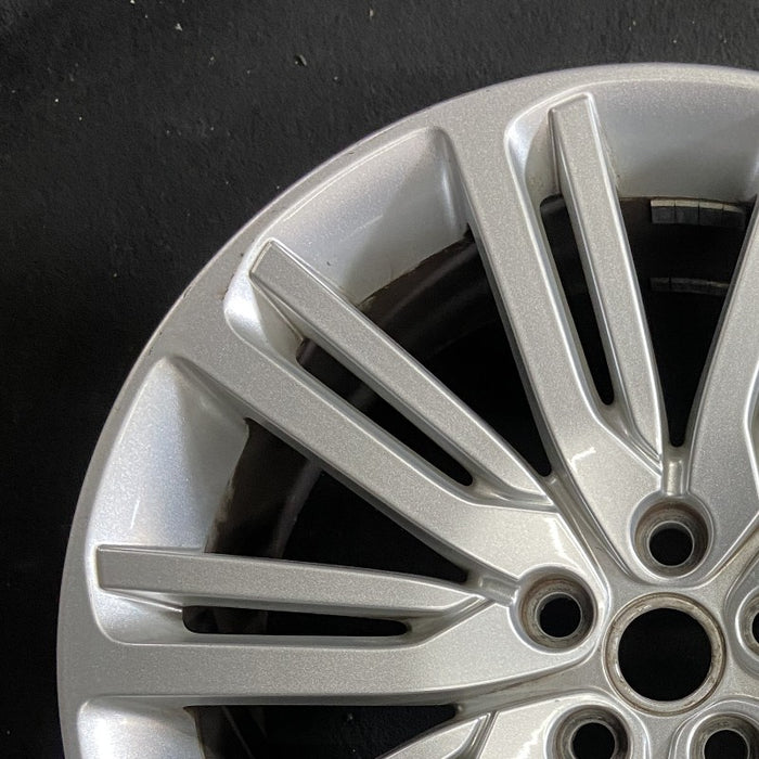 21" DISCOVERY 17-18 21x9.5 alloy 10 spoke split spoke silver Original OEM Wheel - Side Profile