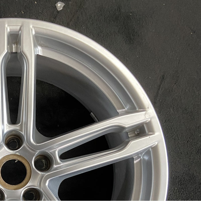 19" PORSCHE MACAN 15-18 19x9 5 double spoke Original OEM Wheel Rim - Close-Up Detail