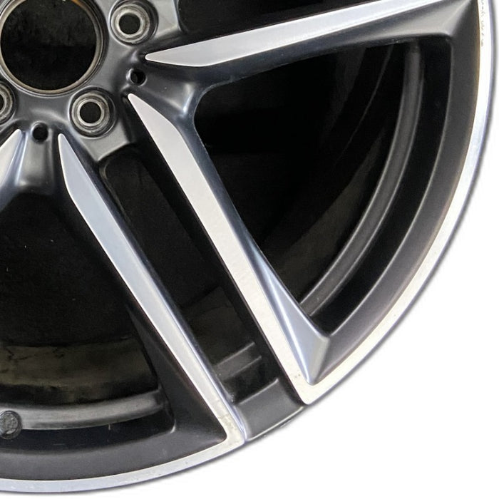 20" MERCEDES E-CLASS 18-19 213 Type sedan wag Sedan E63s 20x10 10 spoke - Close-Up Detail