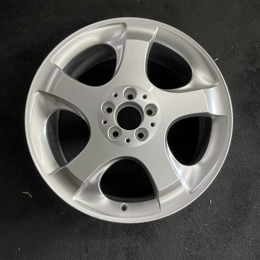 19" MERCEDES R-CLASS 07 251 Type; R320 19x8 5 spoke off center spokes Original - Front View