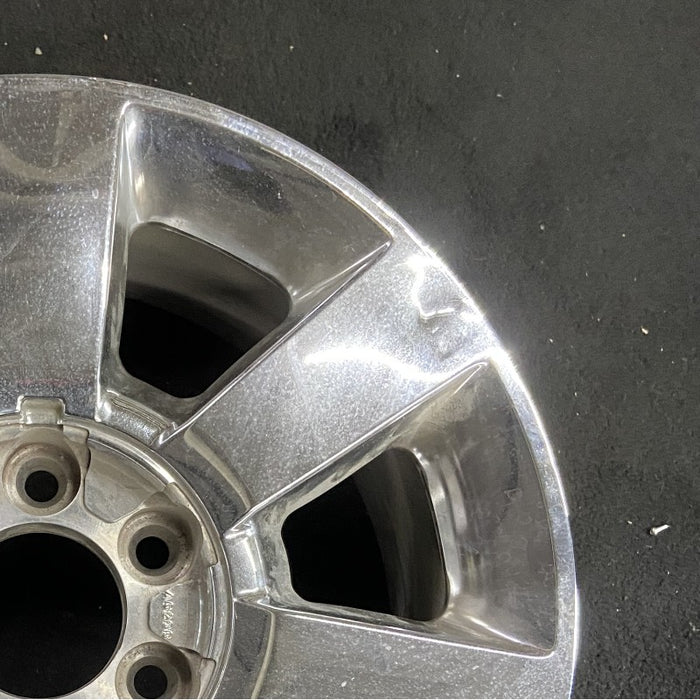 18" EXPEDITION 07-10 18x8.5 aluminum TPMS chrome 7 smooth spokes Original OEM - Close-Up Detail