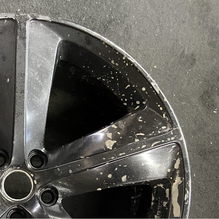 20" CHALLENGER 09-10 20x9 alloy machined finish 5 spoke SRT imprinted between - Close-Up Detail
