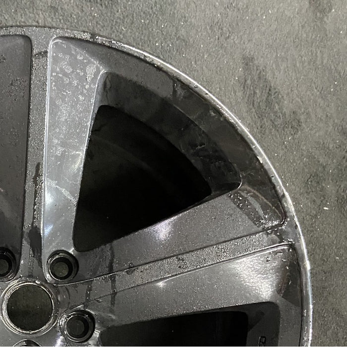 20" CHALLENGER 09-10 20x9 alloy machined finish 5 spoke SRT imprinted between - Close-Up Detail