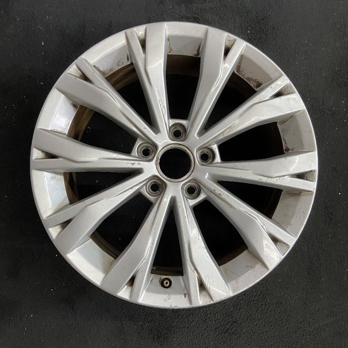 17" TIGUAN 18 17x7 alloy 10 spoke split spoke Original OEM Wheel Rim - Additional View