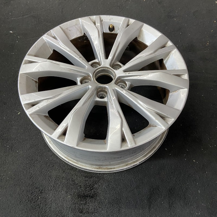 17" TIGUAN 18 17x7 alloy 10 spoke split spoke Original OEM Wheel Rim - View 8