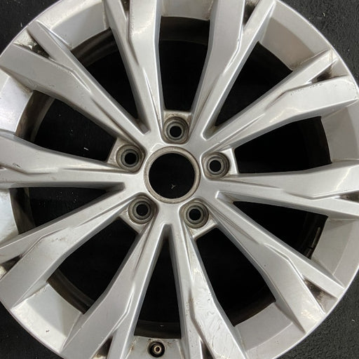 17" TIGUAN 18 17x7 alloy 10 spoke split spoke Original OEM Wheel Rim - Angle View