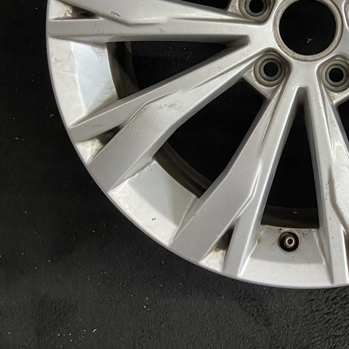 17" TIGUAN 18 17x7 alloy 10 spoke split spoke Original OEM Wheel Rim - Additional View