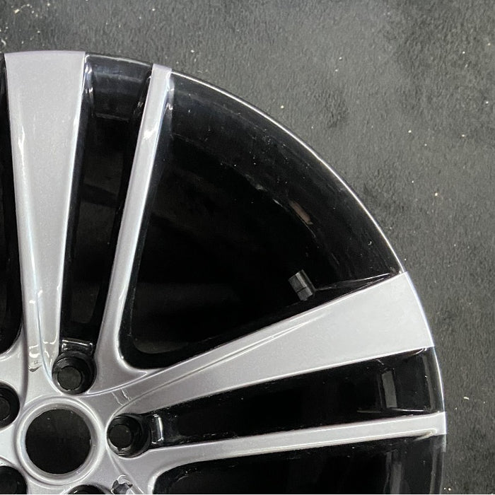 20" F TYPE 14-17 20x10.5 alloy 5 split spoke wide narrow spoke black Original - Close-Up Detail