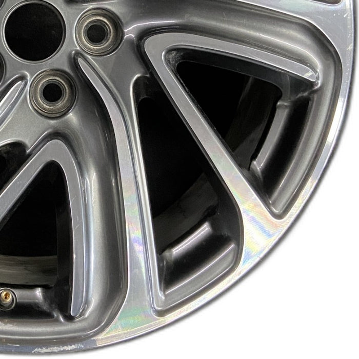 19" AVIATOR 20-24 19x8 10 spoke Original OEM Wheel Rim - Close-Up Detail