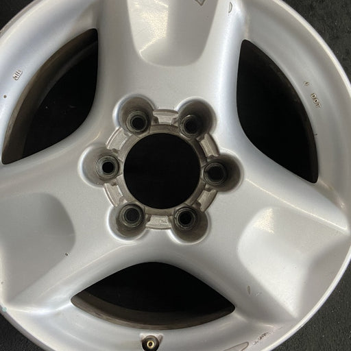 17" INFINITI QX4 01 17x8 Original OEM Wheel Rim - Angle View