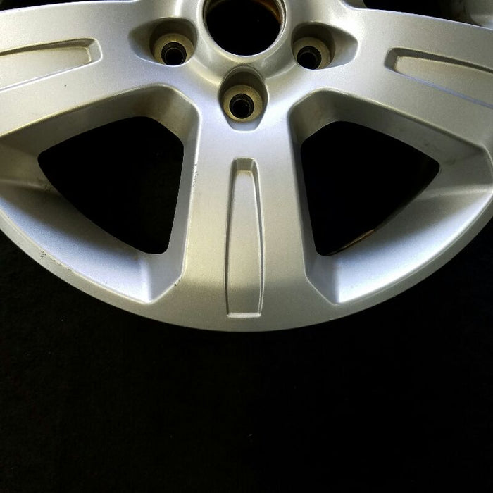 17" CAPTIVA SPORT 14 17x7, grooved spoke (opt RZS) Original OEM Wheel Rim