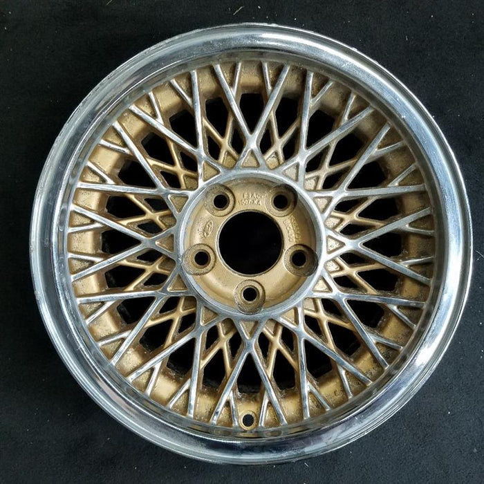 15" CROWN VICTORIA 93-94 15x6-1/2 aluminum Original OEM Wheel Rim