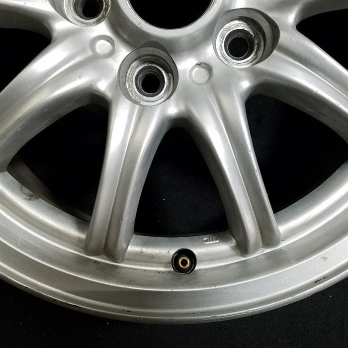 16" XG SERIES 01-05 16x6-1/2 alloy Original OEM Wheel Rim