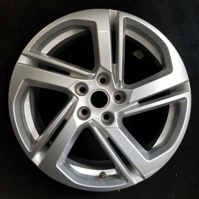 18" TERRAIN 18-20 18x7 opt RSX silver Original OEM Wheel Rim