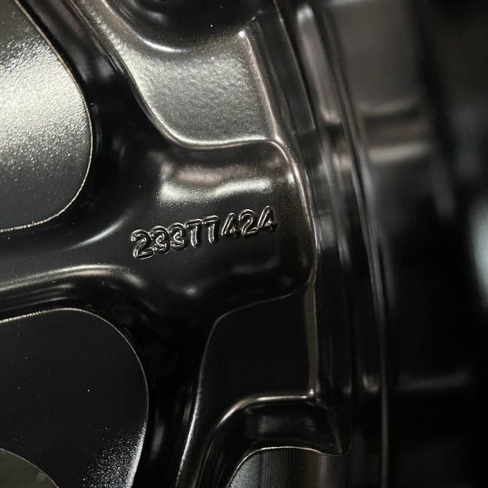 20" SIERRA 2500 PICKUP 20 20x8-1/2 opt SHH high gloss black 16 hole Original OEM Wheel Rim